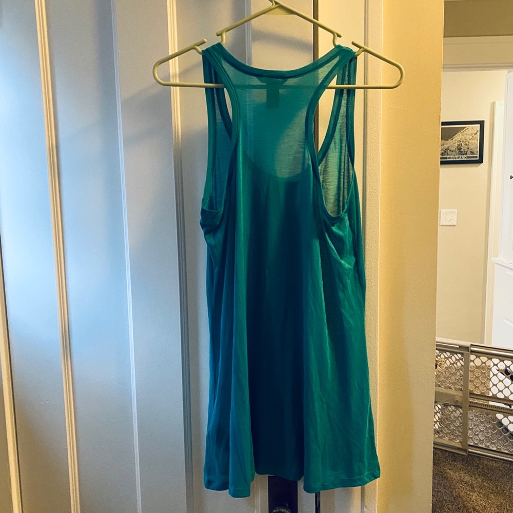 H&M Razorback Teal Tank - Picture 2 of 4